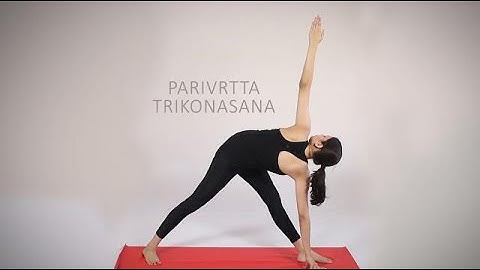 How to do Parivrtta Trikonasana (Revolved Triangle Pose)