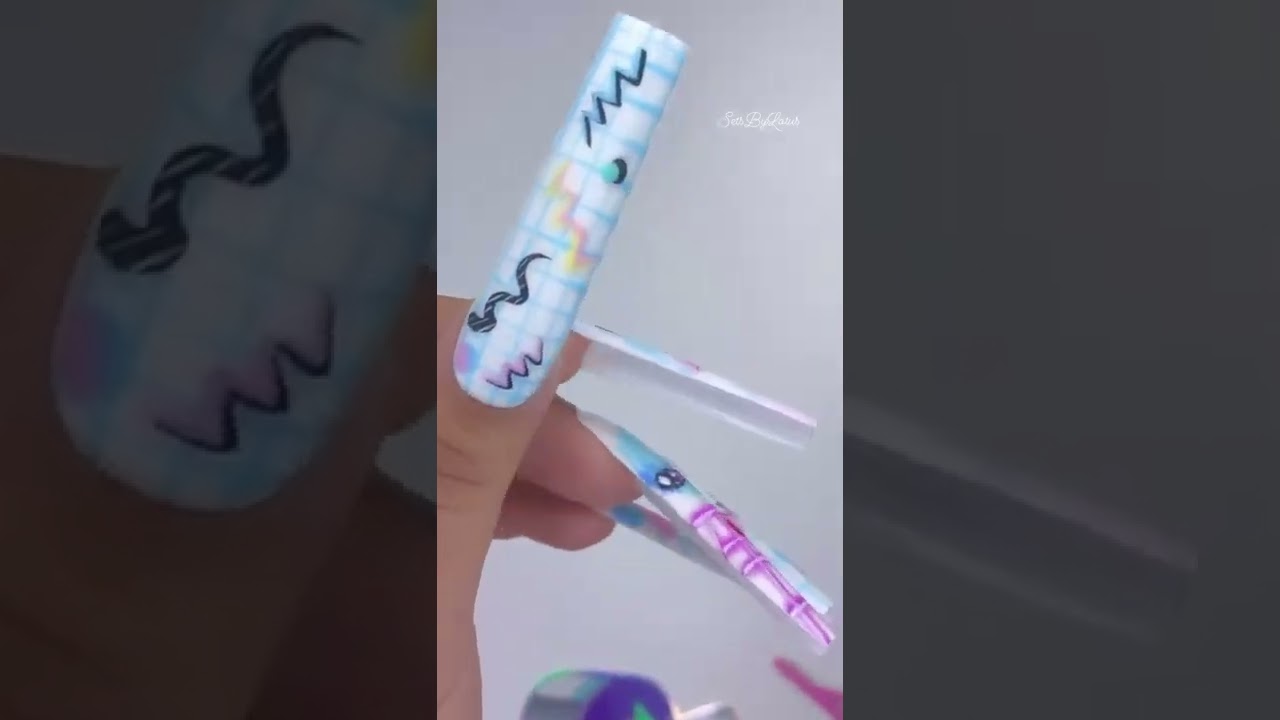 FOLLOW ME ON IG. 🤍 80s inspired 