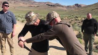 MATADOR KNIFE SYSTEM - The Hip Grip vs the Underhook.