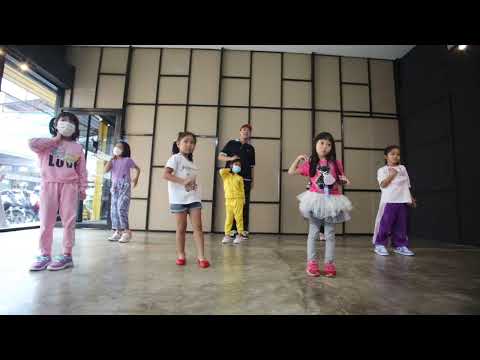 ทักครับ - Lipta ft.guygeegee | KIDS DANCE CLASS | G-RUN studio จันทบุรี