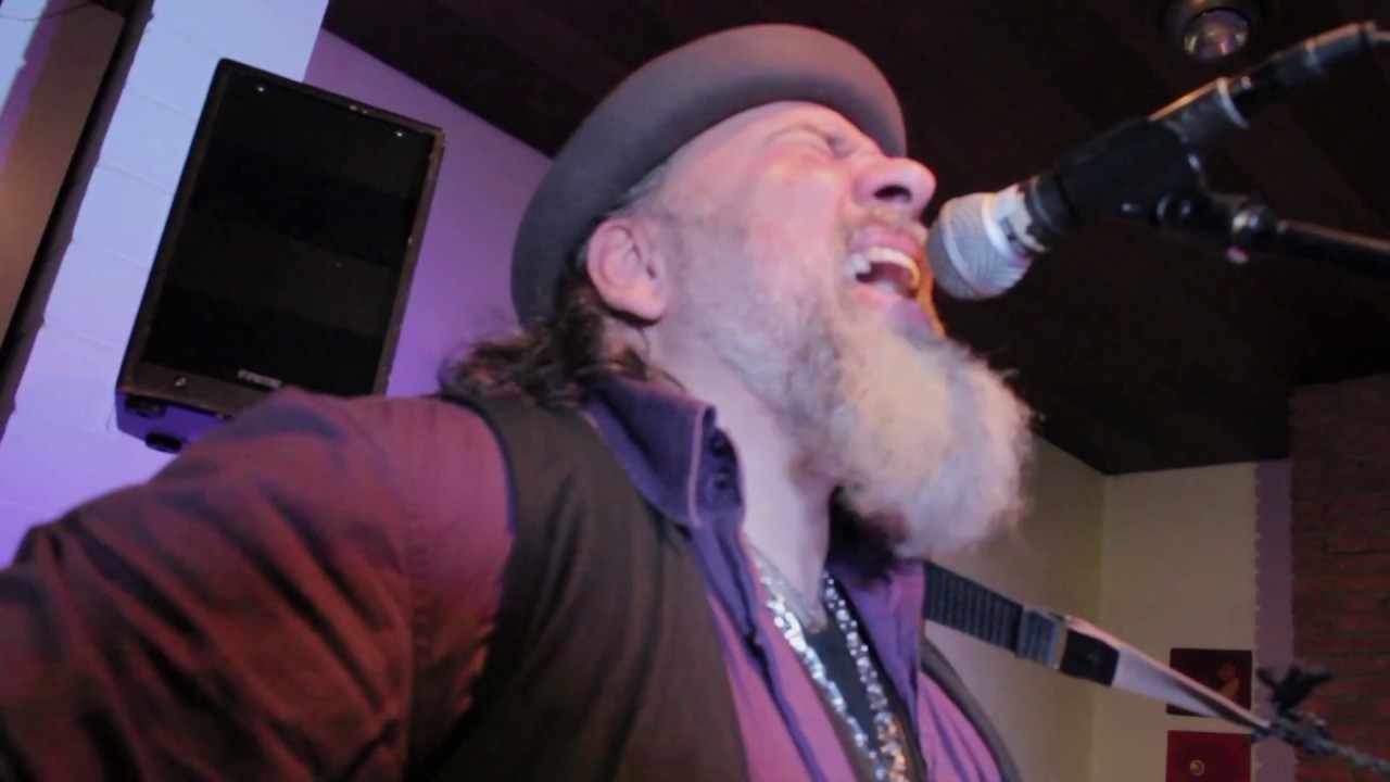 Franc-Guitar-O And The MachinE - Lifetimes (official video)