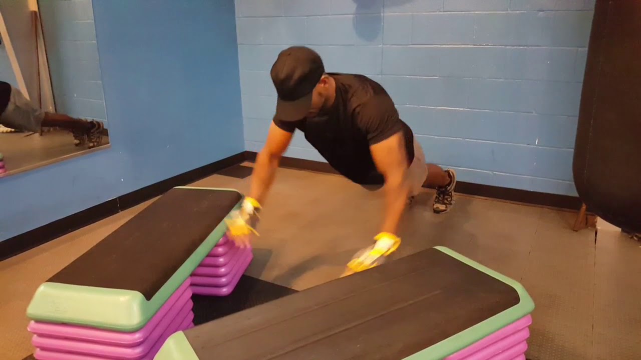 Boxing Push Up Super Set - YouTube