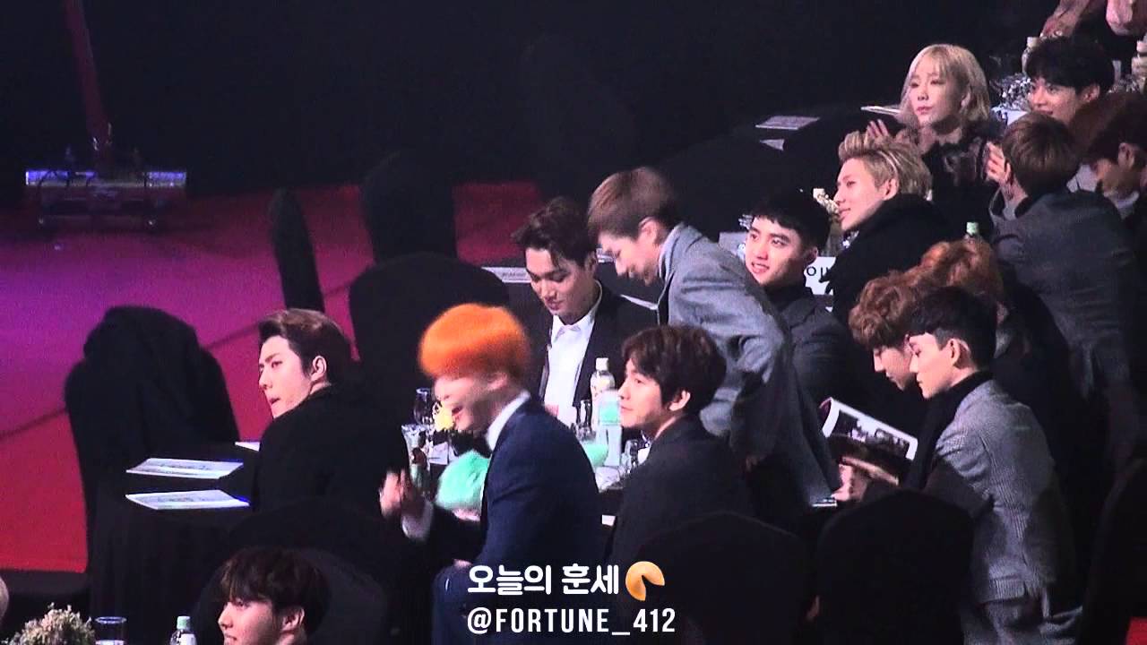 160114 서울가요대상 EXO, BTOB 분들 수상소감에 빵 터지는 엑소 (FULL FOCUS) 종인이는 치킨 얘기에 멈칫ㅠㅠㅋ