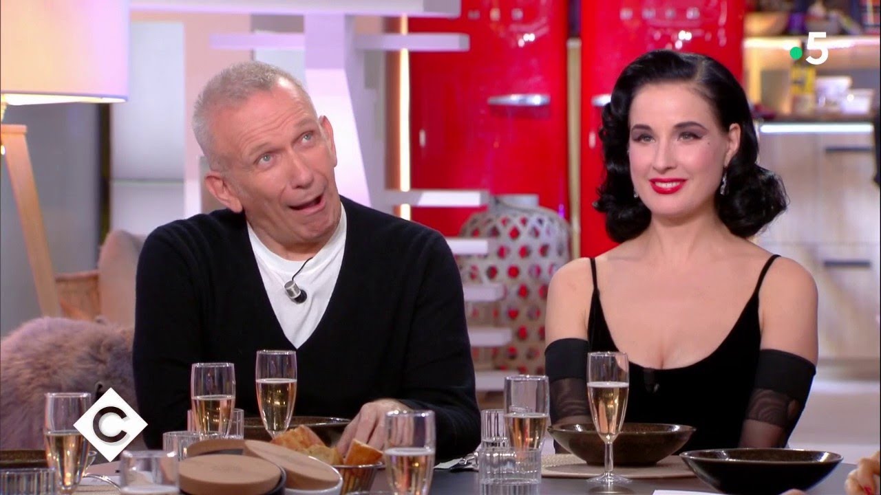 Le créateur et sa diva ! - C à Vous - 21/01/2019