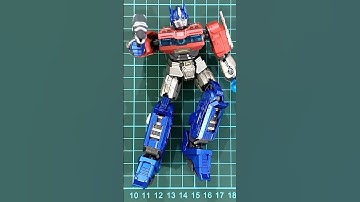 Optimus Prime #transformers #stopmotion #optimusprime #blokees #toys