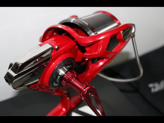 Daiwa TOURNAMENT surf Z45 LIMITED EDITION RED edición limitada