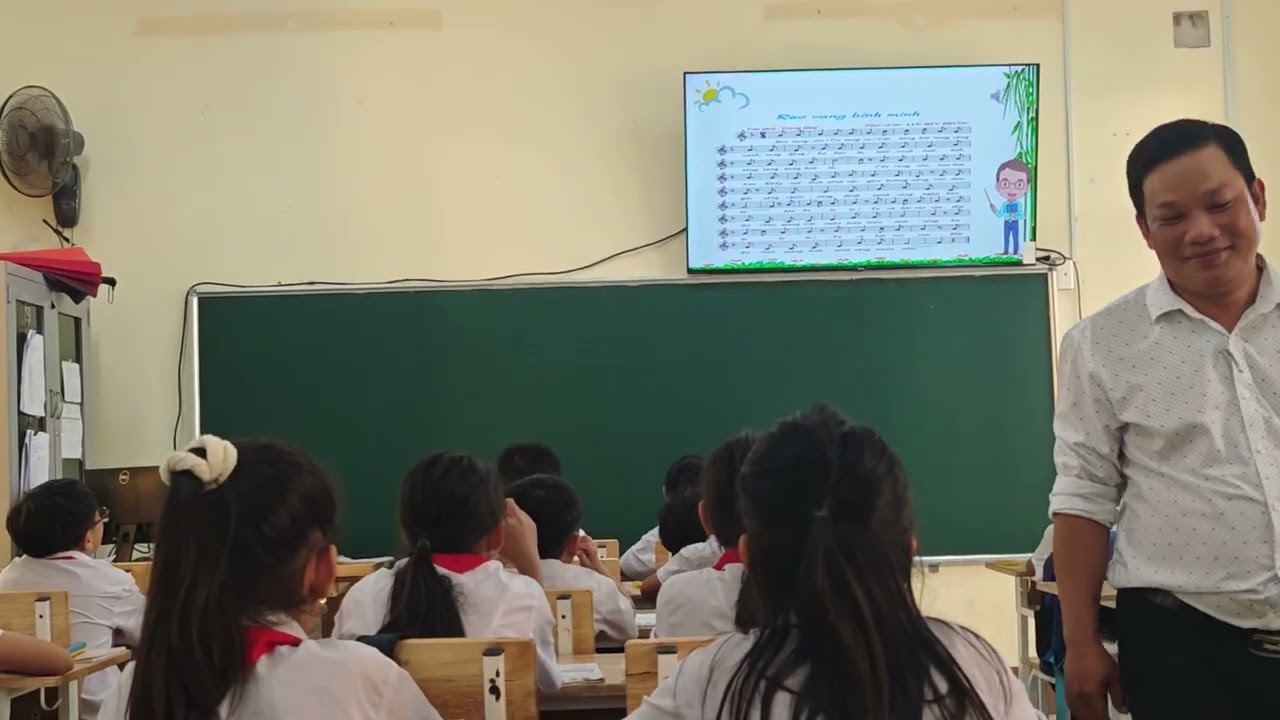 Môn âm nhạc lớp 4 Tình bạn tuổi Thơ - nhạc sĩ Lưu Hữu Phước