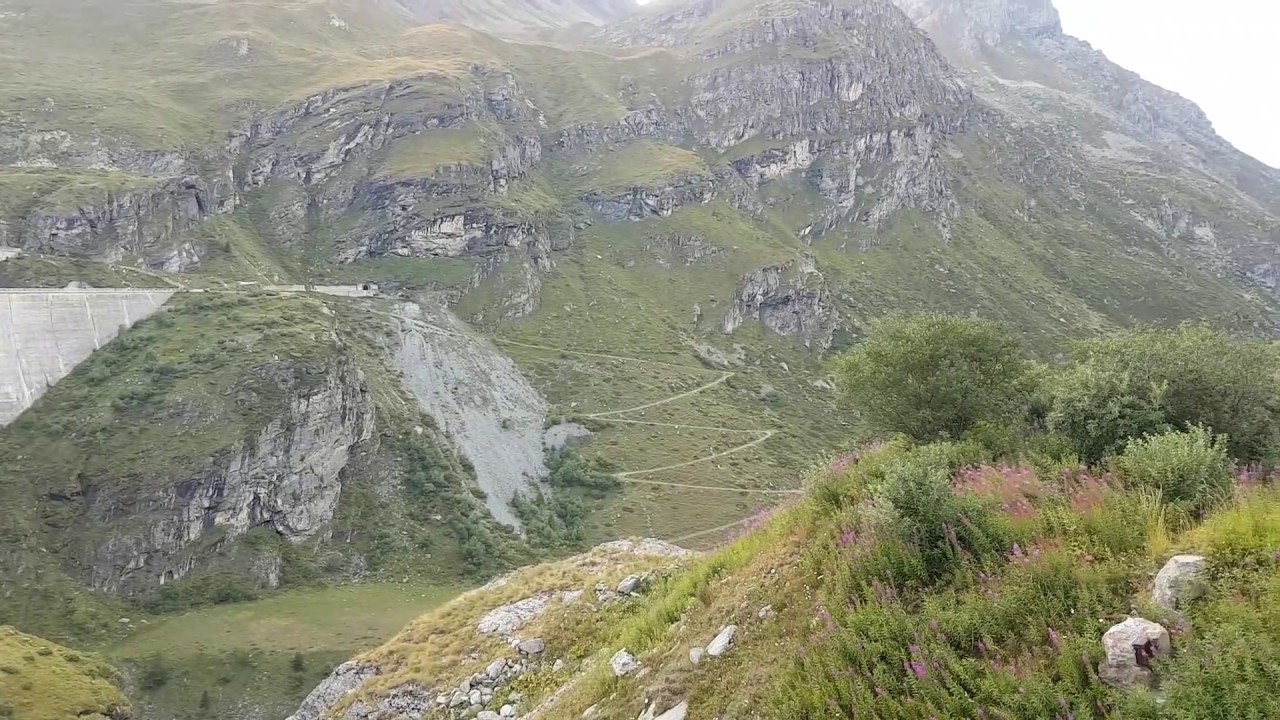 Barrage de moiry Canton du Valais suiça top movies on netflix