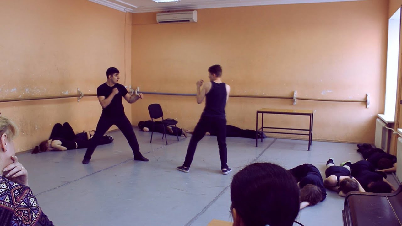 Сценический бой