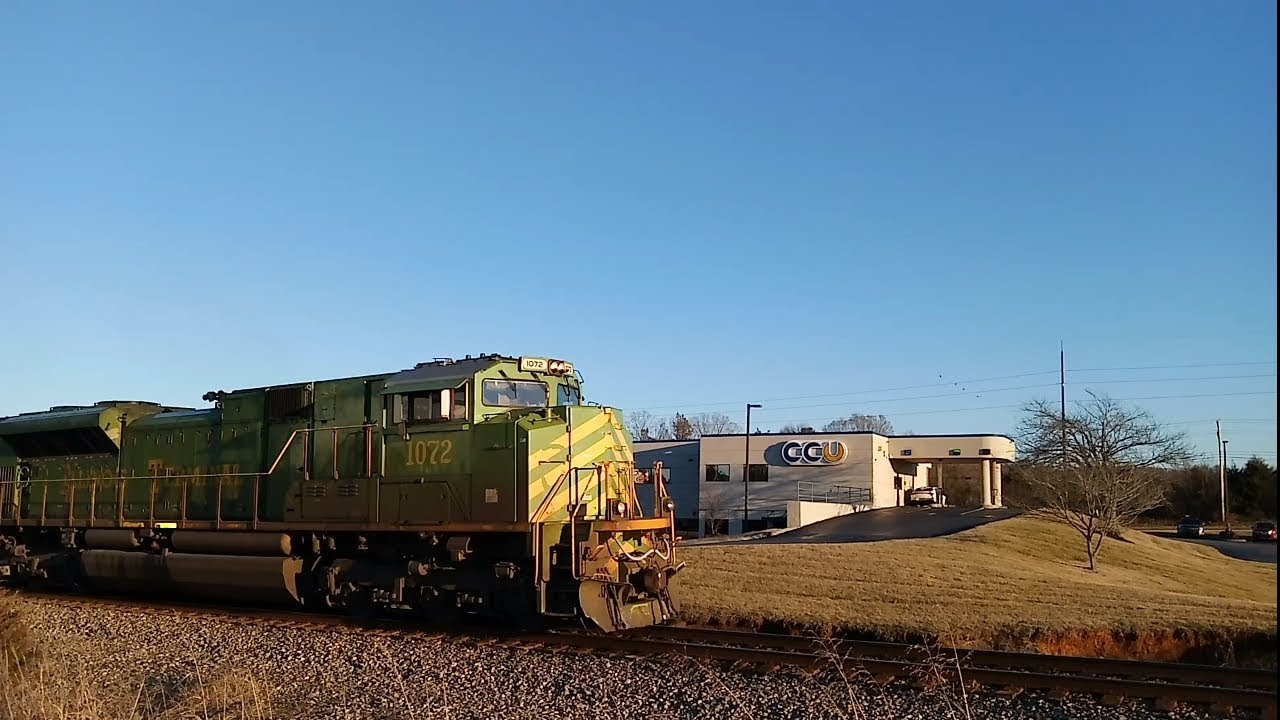 illinois terminal heritage unit leading NS 101 going from bulls gap TN
