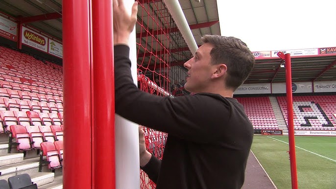 Tommy Elphick Biểu Tượng Tinh Thần Bournemouth – Huyền Thoại Sân Cỏ Tommy Elphick Biểu Tượng Tinh Thần Bournemouth – Huyền Thoại Sân Cỏ