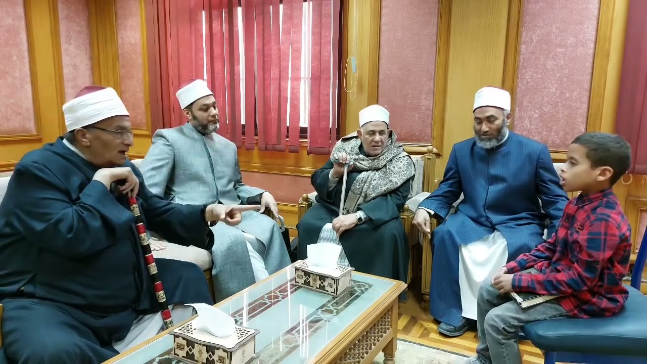 طفل كمبيوتر قرآني بشري أذهل لجنة التحكيم في مسابقة القرآن بالأزهر ما شاء الله #مسابقة_القرآن_الكريم