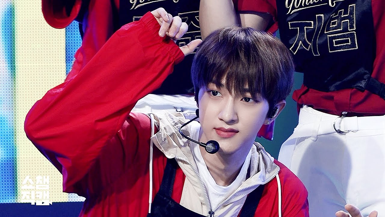ジェヒョン「훅 들어와 (OMG)」公式Fancamのサムネイル