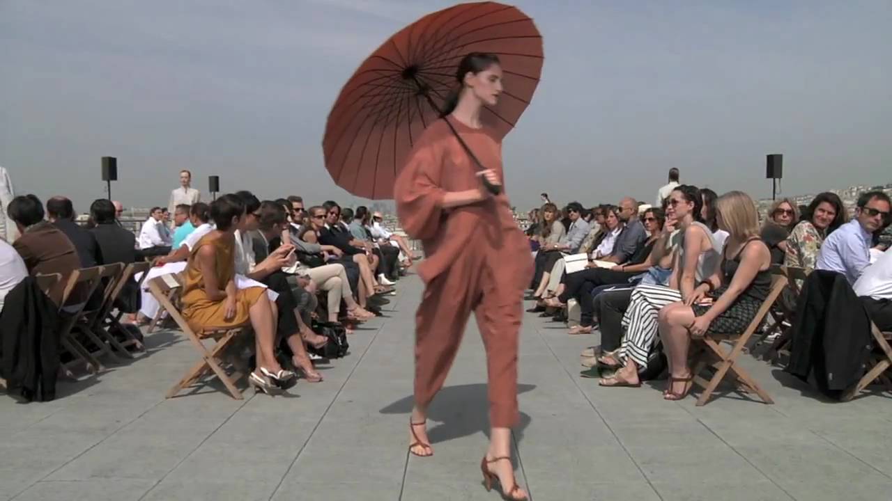 Défilé Christophe Lemaire Spring Summer 2011
