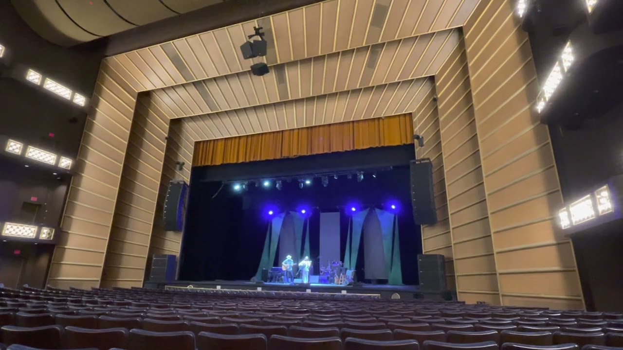 Jack Schneider "Best Be On My Way" Opening for Gordon lightfoot Peoria IL