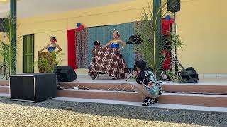 Download Lagu Tari Batik Nusantara  by Sanggar Tari KBRI Paramaribo MP3