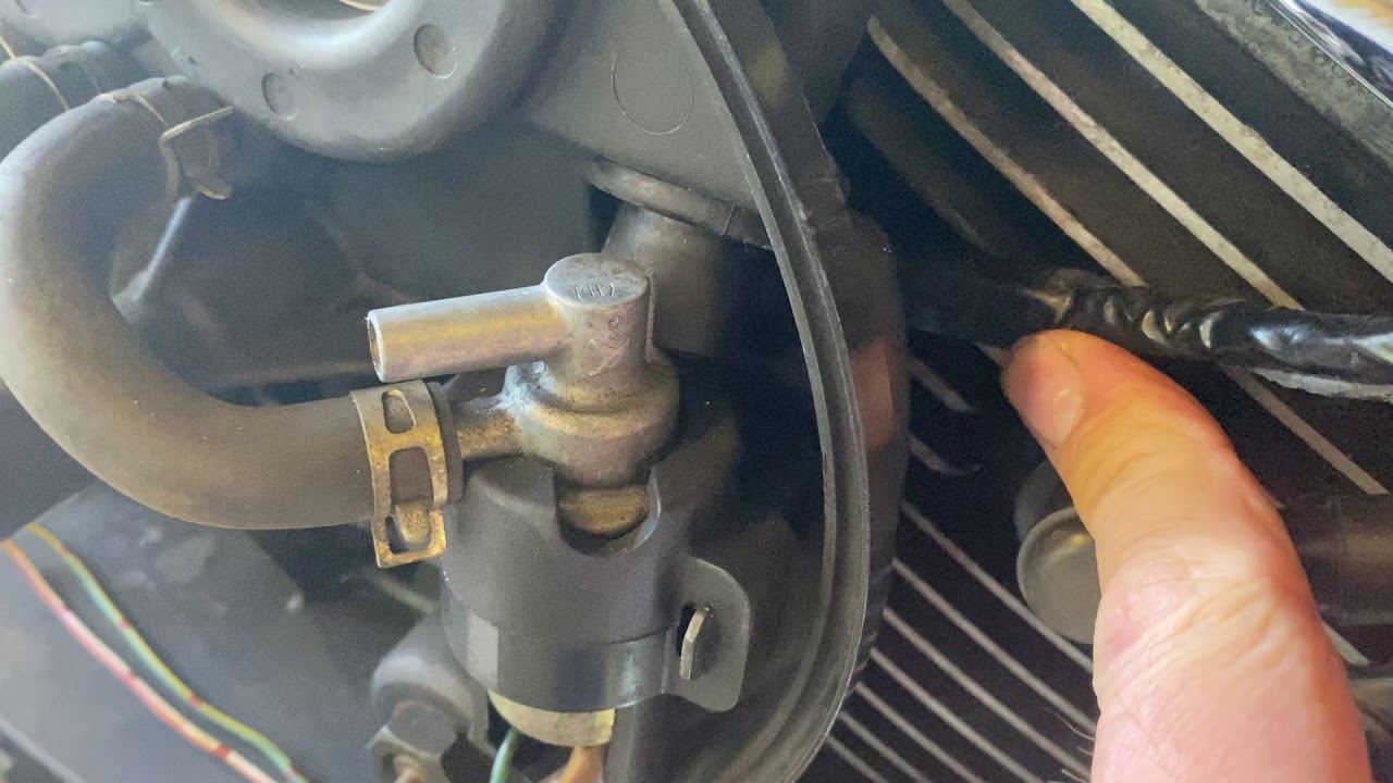 VN1500 throttle body wire YouTube
