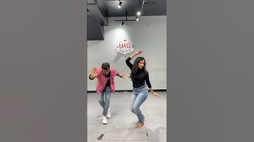Thumbnail of Pokkiri | Yen Chellaperu Apple Dance Video| Thalapathy Vijay | Karthik Nats