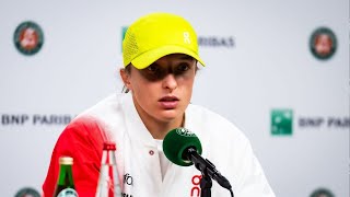 Iga Świątek Credits Psychologist Daria Abramowicz for Reframing French Open Disappointment