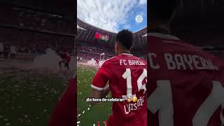 Luis Díaz buscando a quién bañar en 🍺 #bundesliga #bayernmunich #luisdiaz | ESPN Deportes
