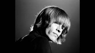 Brian Jones fills All Sold Out with a dense Hammond organ layer adding a tasty Soul texture