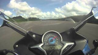 CBR250R vs Ninja250R.mov