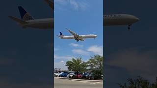 United Airlines 777-322(ER) N2737U Landing on the runway 22L/ Flight UA43 from FRA to EWR United Airlines 777-322(ER) N2737U Landing on the runway 22L/ Flight UA43 from FRA to EWR