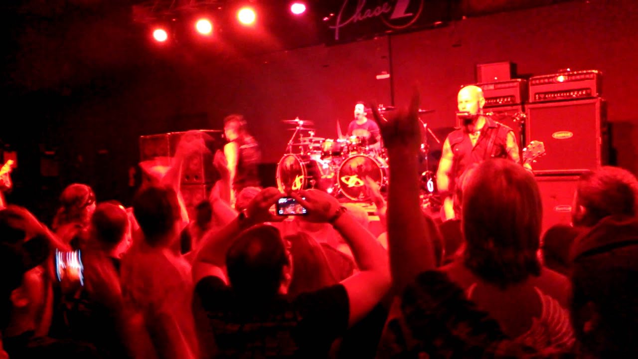 Drowning Pool - Step Up & Sinner (Jasen Moreno)