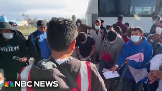 Hundreds of migrants released at bus stop after San Diego runs out of aid money