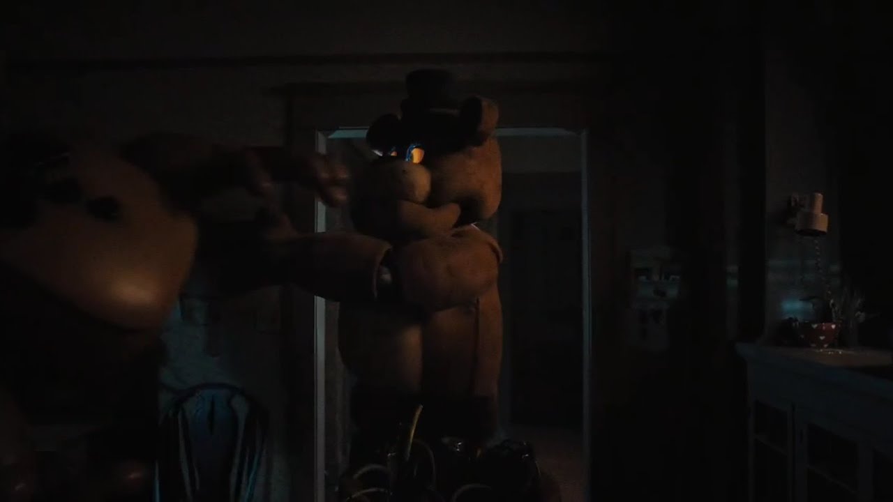 Five Nights at Freddy's 2: The Movie - Freddy Fazbear Appears, and Tosses Toy Freddy's Torso