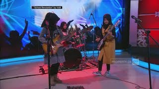 Download Lagu Aksi 'Cadas' Hijabers Nge-Rock - 'School Revolution' by VOB MP3 Download Lagu Aksi 'Cadas' Hijabers Nge-Rock - 'School Revolution' by VOB MP3