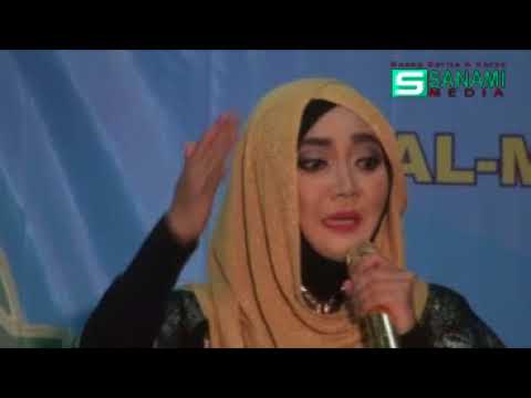 SULIS ( Cinta Rasul ) UMMI- Kameraman & Pnonton Sampai Nangiiiis Gara2 Lagu Ini