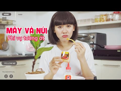 Video Thánh ăn tương ớt đây rồi | Chị Em Song Sinh Mây và Núi - youtube