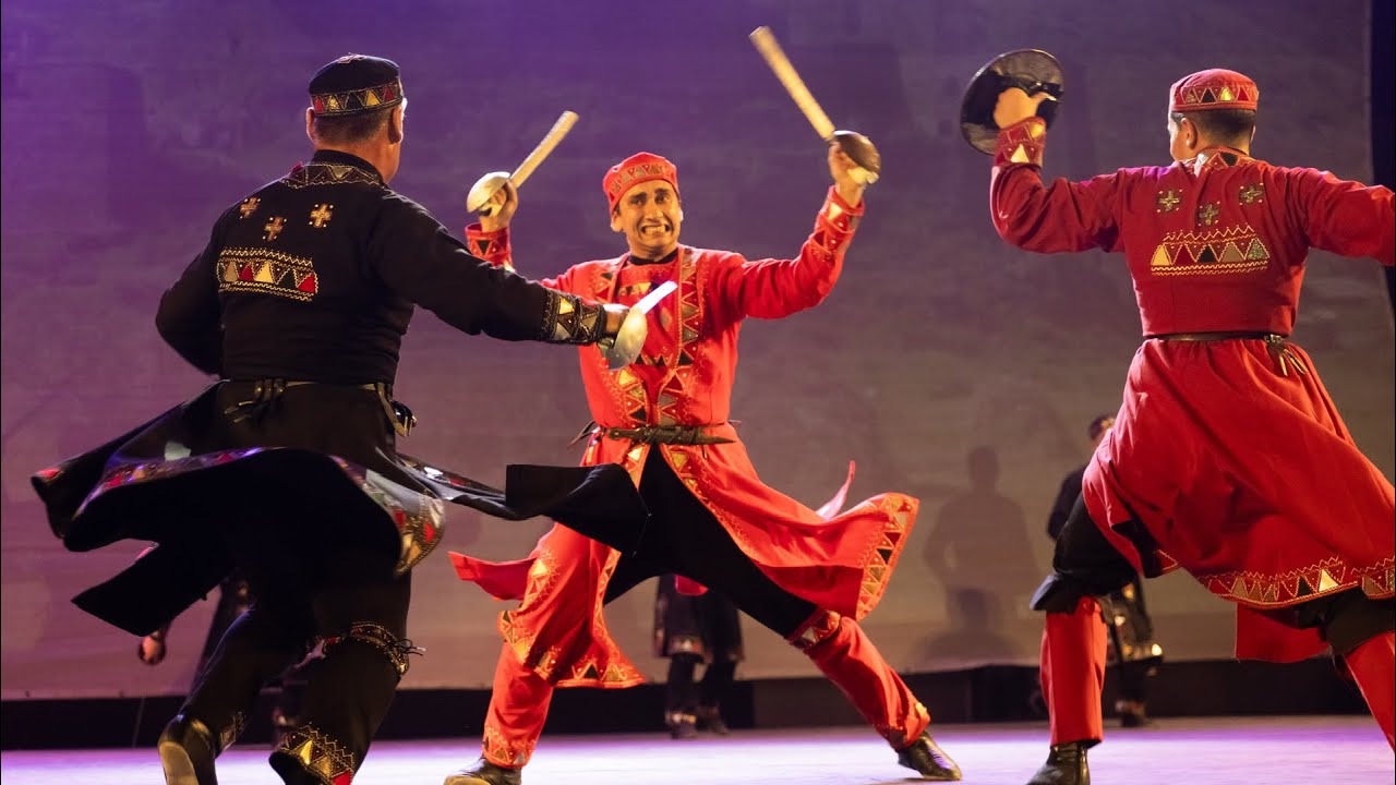 PARIKAOBA - Georgian sword dance from the region Khevsureti by National Dance Ensemble ROMIOSINI 