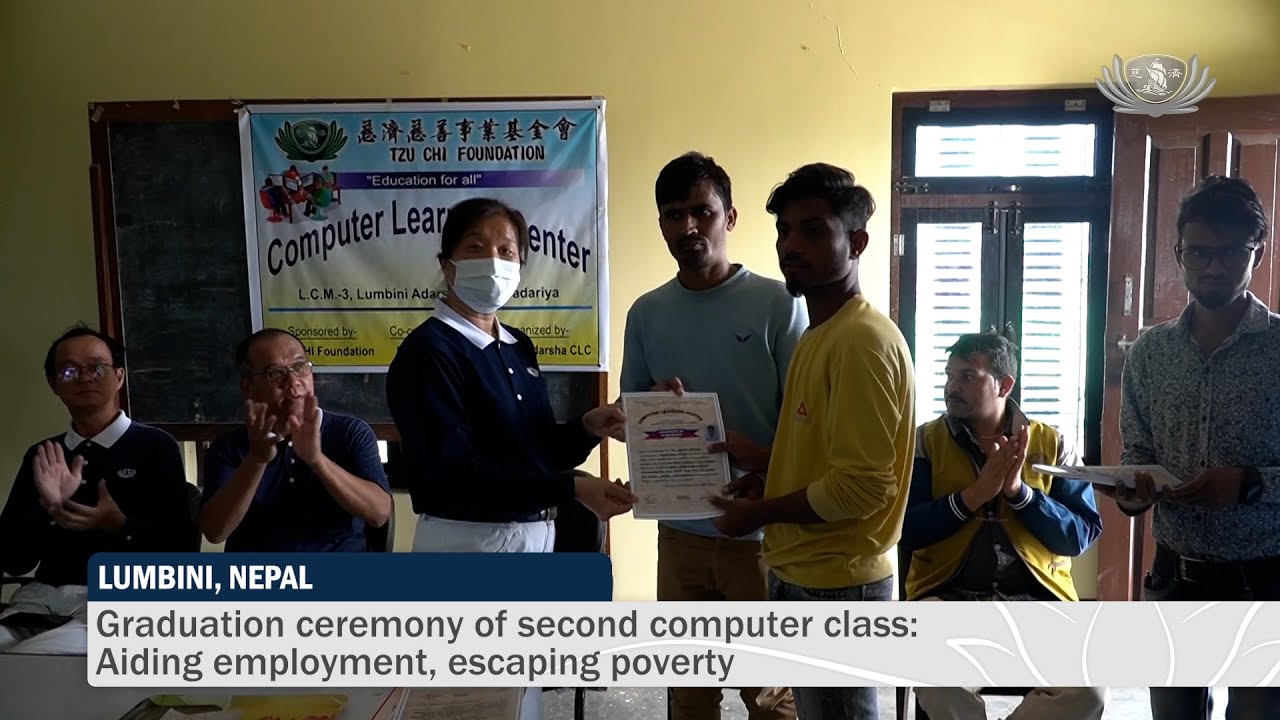 Graduation ceremony of second computer class: Aiding employment ...