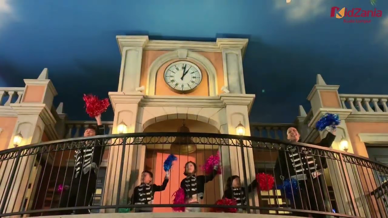CITY CLOCK KIDZANIA KUALA LUMPUR - remake 2019 by artistic team