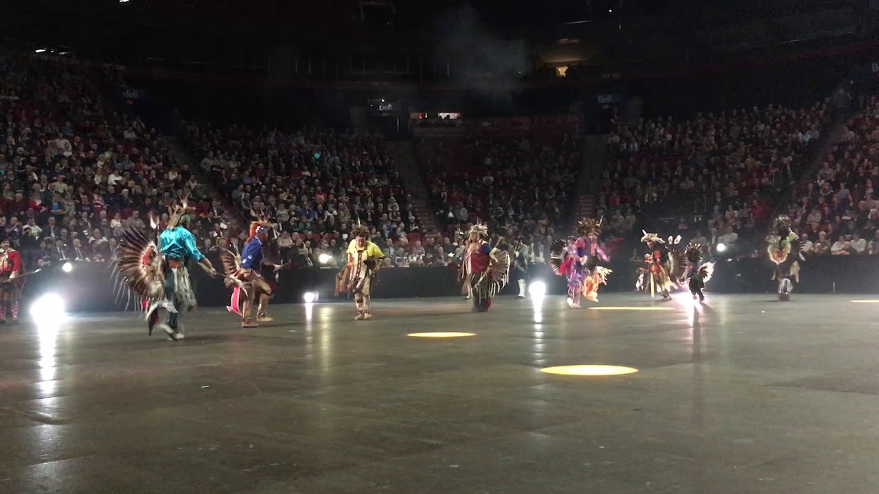 Buffalo Hat Singers: Bell Centre 2017-04-08