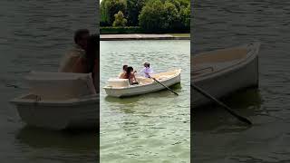 Victoria N’ David Beckham enoying their boating while paparazzis screaming at them