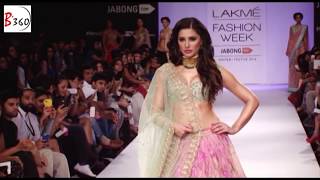 Nargis Fakhri walks the ramp at Lakme Fashion Week 2014