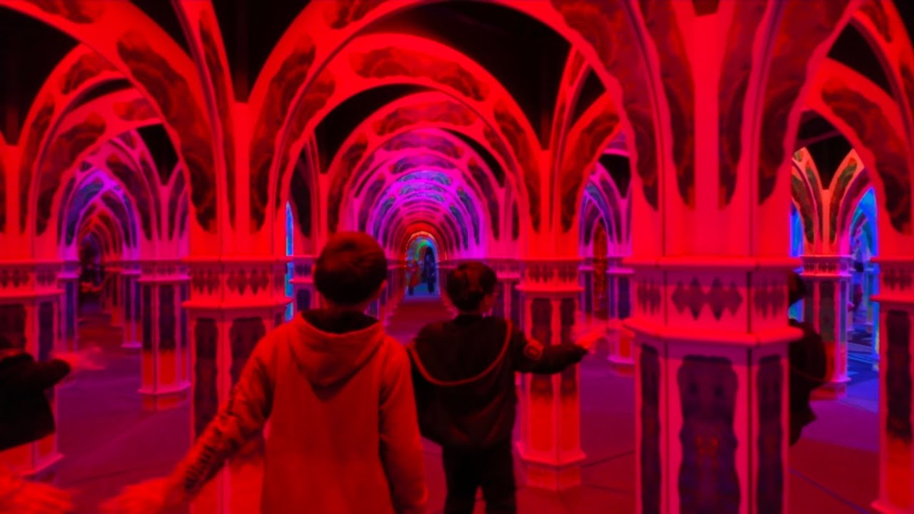 Magowan's Infinite Mirror Maze