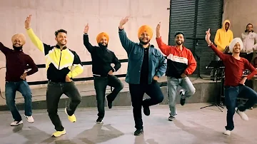 BHANGRA PERFORMANCE AT SECTOR 17 CHANDIGARH | GABHRU | NIRVAIR PANNU | CHANDIGARH BHANGRA CLUB