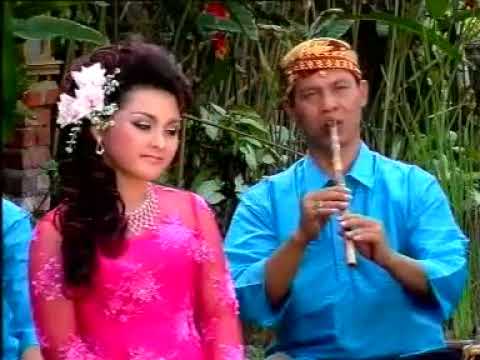 DAUN NONA by RIKA RAFIKA