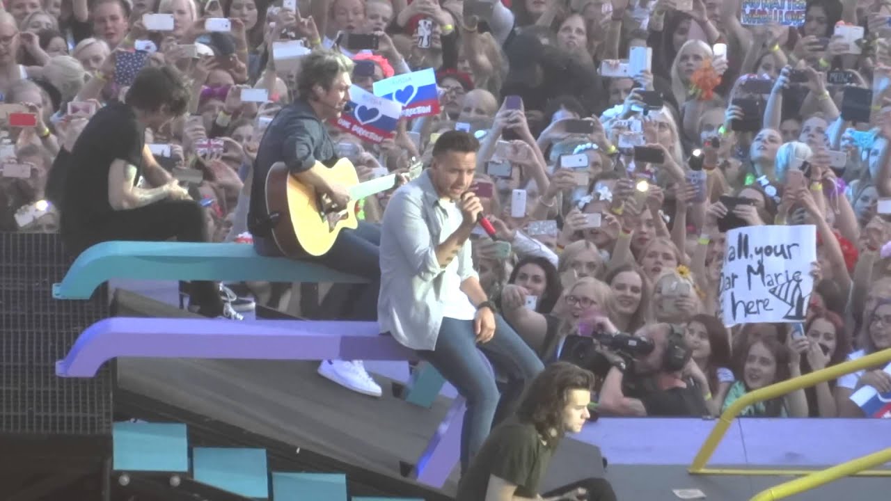 One direction - Little Things. Helsinki live OTRA15