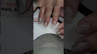 #nails #nailart #shiningnails #nailinspo #nailtech #naildesign #gelnails #beauty #manicure #pinknail