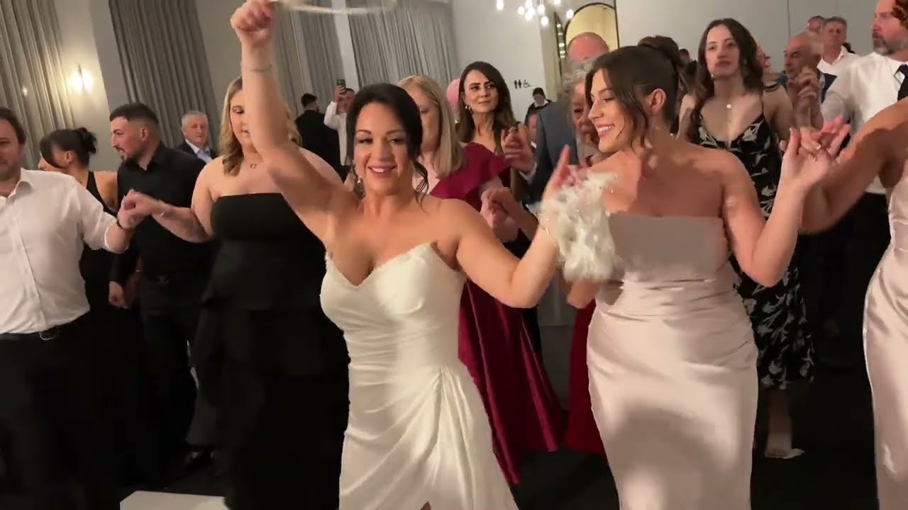 VLASHKA -MAKEDONSKA SVADBA VO MELBOURNE AUSTRALIA SO TUSE & SONATA BAND (ANETA & STEVEN)