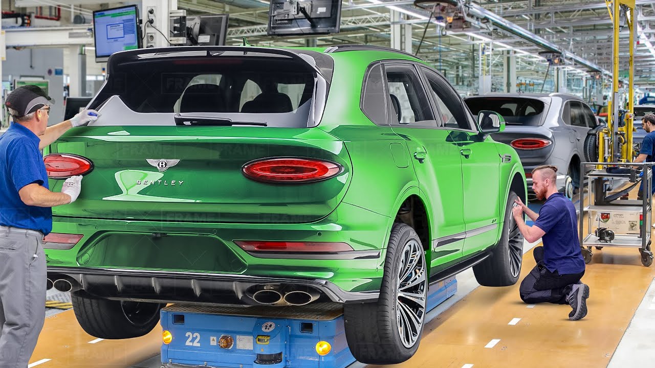 Inside UK Billion $ Factory Producing Luxurious Bentley SUV - Production Line
