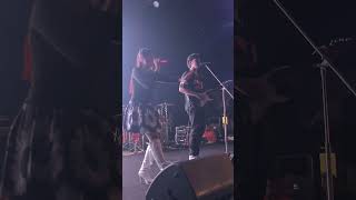 Terbuang Dalam Waktu Cover Dua Serupa cover