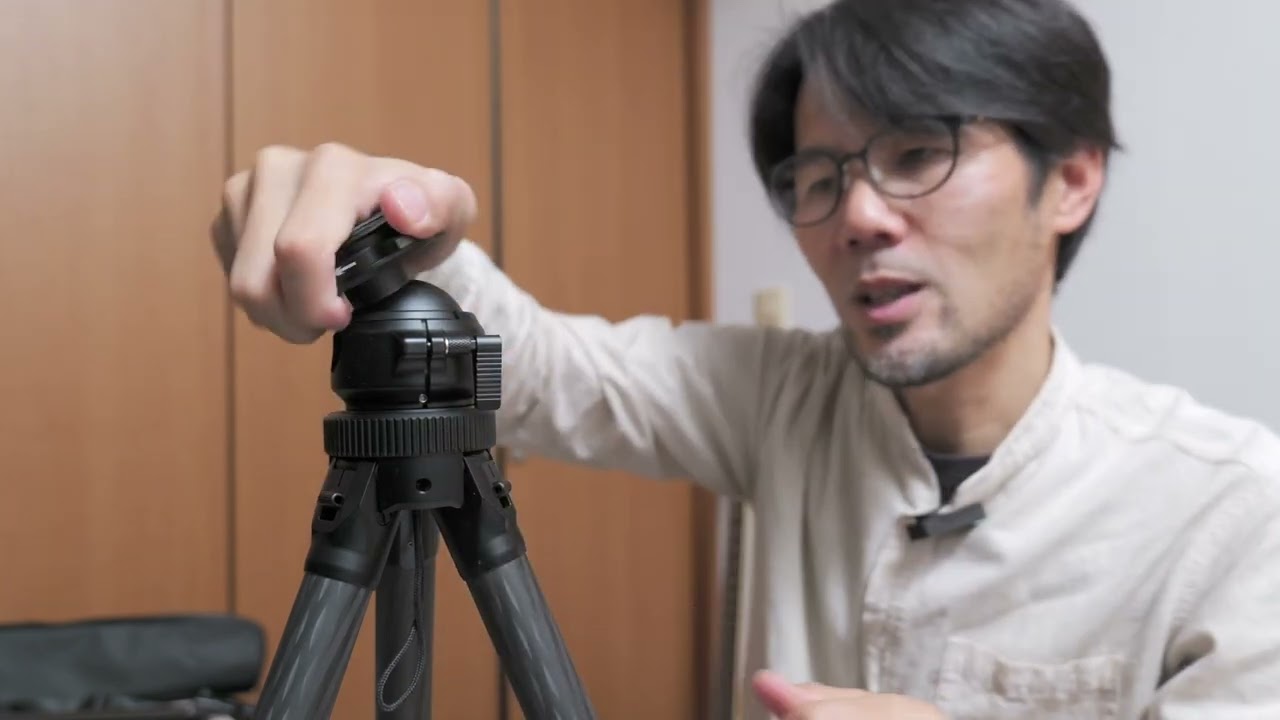 HEIPI カメラ三脚 3 in 1 旅行用三脚 軽量三脚カメラスタンド Amazon | HEIPI カメラ三脚 3イン1トラベル三脚 軽量三脚カメラ