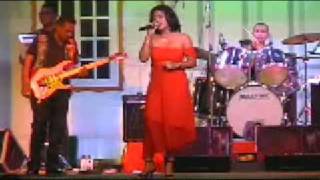 Ira Herlina  live in Suriname (kembang turu)