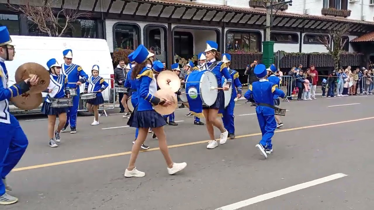 Apresentação da Banda Marcial da Escola Pedro Zucolotto de Gramado-RS no Desfile 7 de Setembro 2025!
